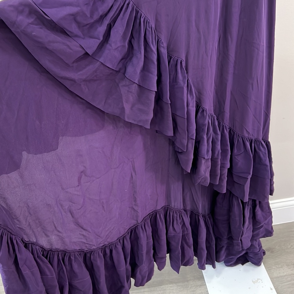 AZEEZA Sora Gown in Aubergine - Picture 6 of 12